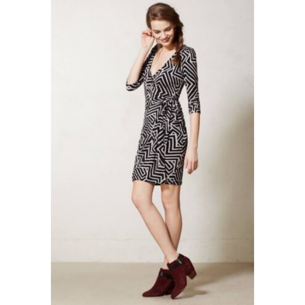 NWT Anthropologie Lena Black Wrap Dress By Vanessa Virginia Size M